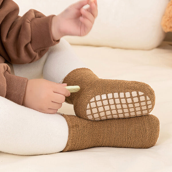 Warme Anti-Rutsch Kuschelsocken (3er-Pack)