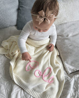 Personalisierte Strickdecke mit Namen - aus 100% Baumwolle