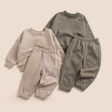 Kinder-Sweatset